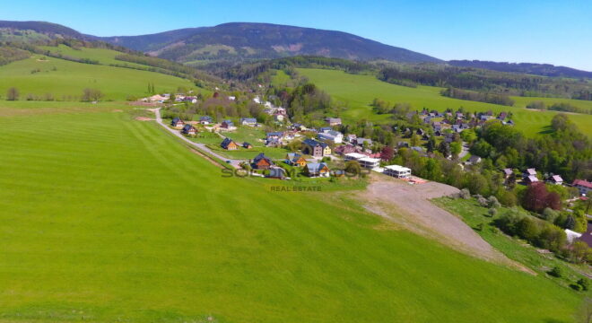 Prodej stavebního pozemku, 2.117 m², veškeré inženýrské sítě, Krkonoše