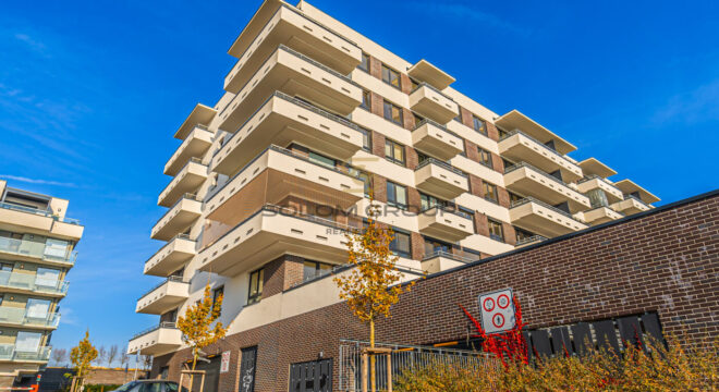 Prodej NOVÉHO bytu 2+kk/Balkon + komora v bytě, 50,6 m² + parkovací stání. Britská čtvrť.
