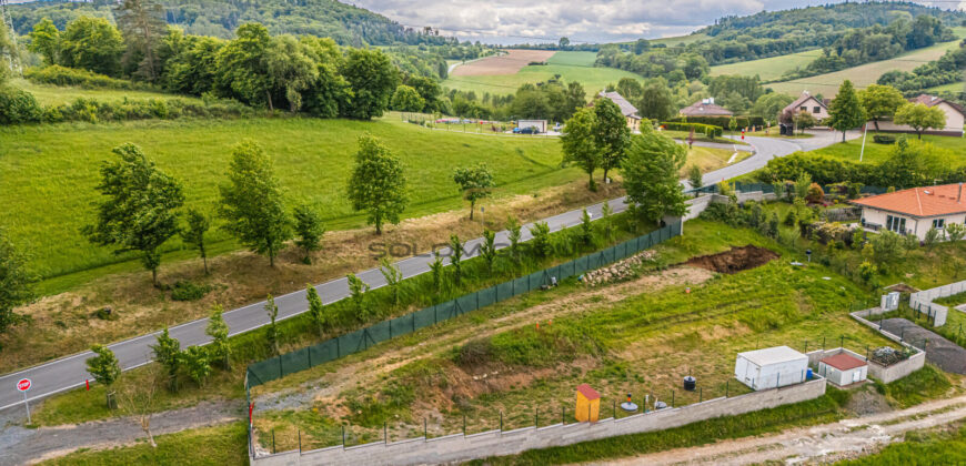 Prodej stavebního pozemku, 1822 m2, Krňany, okres Benešov