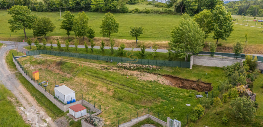 Prodej stavebního pozemku, 1822 m2, Krňany, okres Benešov