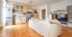 Pronájem bytu 2+kk / Lodžie, 67 m², Praha 10 – Strašnice