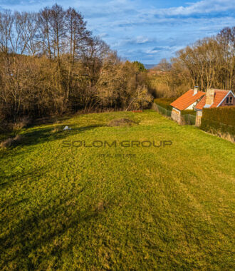 Prodej stavebního pozemku o výměře 4.472 m², Běštín – Hostomice, okr. Beroun