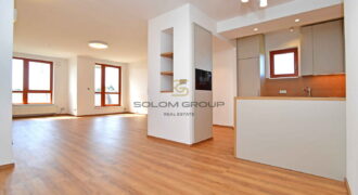Pronájem bytu 4+kk/Terasa + Balkon, 130 m², parkovací stání, sklep. Po rekonstrukci. Kunratice
