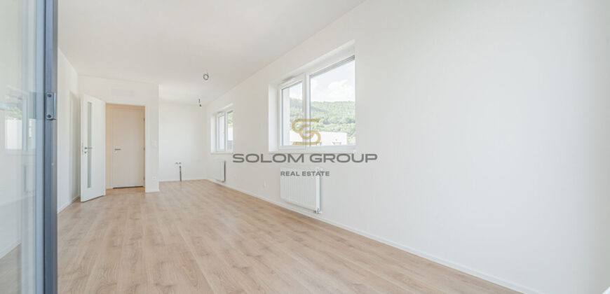 Prodej NOVÉHO rohového bytu 2+kk/2x Terasa, 80 m², 2x parkovací stání, sklep. Novostavba. Beroun