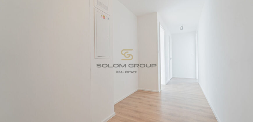Prodej NOVÉHO rohového bytu 2+kk/2x terasa (80m²) + 2 parkovací stání a sklep. Novostavba, Beroun.