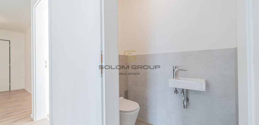 Prodej NOVÉHO rohového bytu 2+kk/2x terasa (80m²) + 2 parkovací stání a sklep. Novostavba, Beroun.
