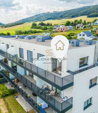 Prodej NOVÉHO rohového bytu 2+kk/2x terasa (80m²) + 2 parkovací stání a sklep. Novostavba, Beroun.