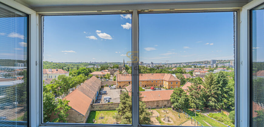 Prodej bytu 1+kk, 30  m², po částečné rekonstrukci, Praha – Hloubětín