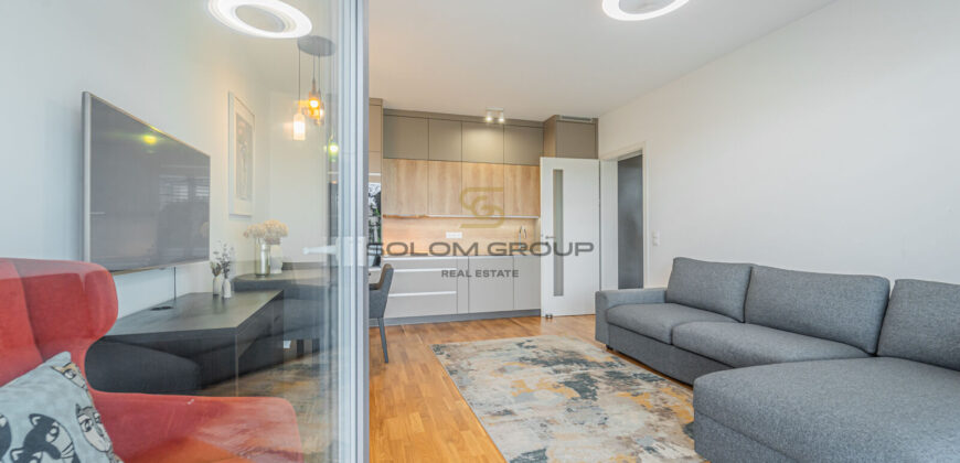 Prodej bytu 2+kk/Balkon, 64 m² Novostavba. Sklep. Výborná dopravní dostupnost. Praha 8