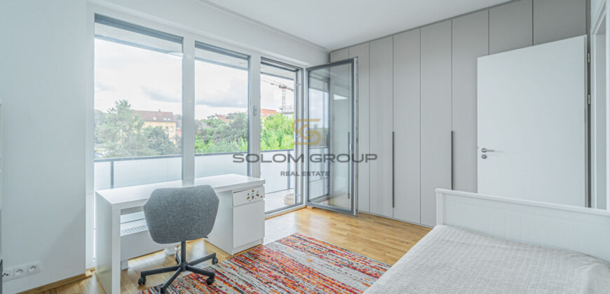 Prodej bytu 2+kk/Balkon, 64 m² Novostavba. Sklep. Výborná dopravní dostupnost. Praha 8