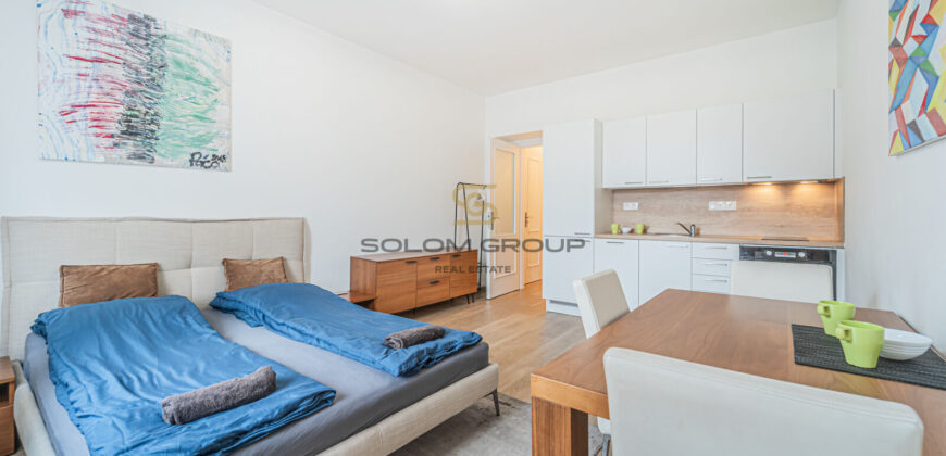 Prodej bytu 1+kk,OV, 30 m², Praha 3, Rezidence Milíčova, po rekonstrukci
