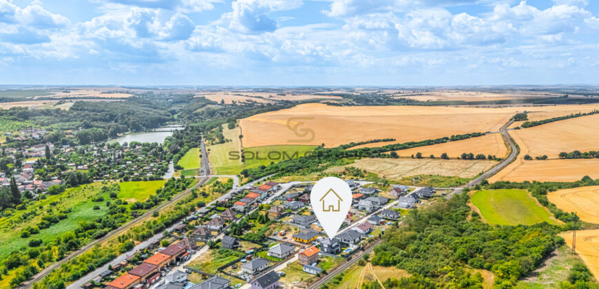 Prodej rodinného domu 6+kk, 246 m2 s pozemkem 683 m2, Zeměchy – Kralupy nad Vltavou