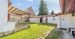 Prodej rekreačního domu 3+kk + dům pro hosty + garáž + bazén + pozemek o výměře 1.195 m². Velký Bor.