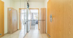 Prodej bytu 1+kk/L, 39 m², OV, V Dolině, Praha 10 – Michle