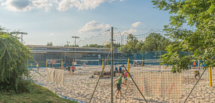 Prodej bytu 1+kk/L, 39 m², OV, V Dolině, Praha 10 – Michle