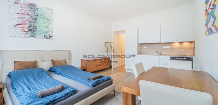Prodej bytu 1+kk,OV, 30 m², Praha 3, Rezidence Milíčova, po rekonstrukci