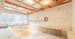 Prodej rodinného domu 6+1 s lesem, rybníky a bazénem – Hostomice pod Brdy, okres Beroun