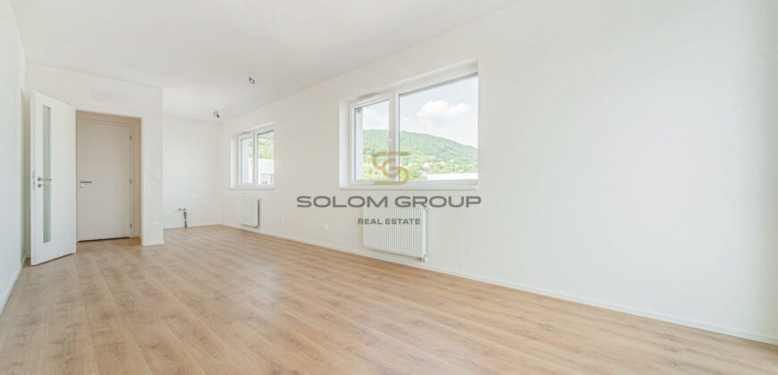 Prodej NOVÉHO bytu 2+kk/2x terasa (80m²) + 2 parkovací stání a sklep, novostavba, Beroun