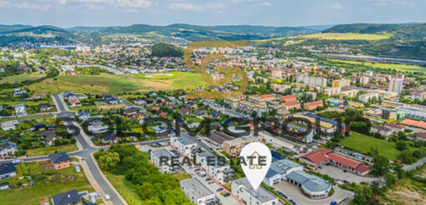 Prodej NOVÉHO bytu 2+kk/2x terasa (80m²) + 2 parkovací stání a sklep, novostavba, Beroun