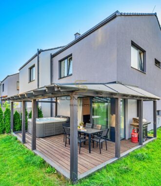 Prodej rodinného domu 5+kk, 110 m², pozemek 256 m², Zlonín, Praha – východ