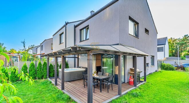 Prodej rodinného domu 5+kk, 110 m², pozemek 256 m², Zlonín, Praha – východ