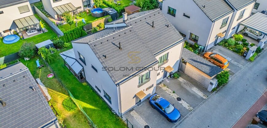 Prodej rodinného domu 5+kk, 110 m², pozemek 256 m², Zlonín, Praha – východ