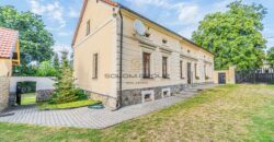 Prodej RD, 5+2, pozemek o výměře 10.070 m², 6x parkovací stání, možnost půdní vestavby. Chotilsko