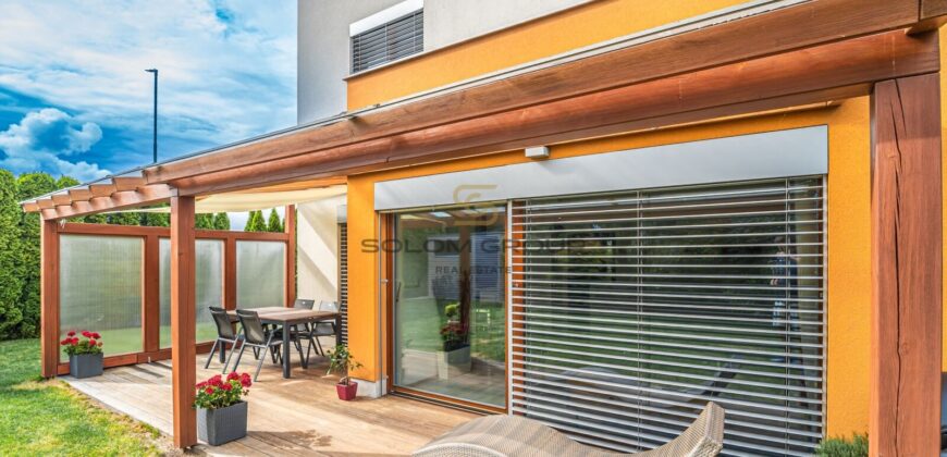 Prodej RD 4+kk, 138m²/terasa, garáž, tepel. čerpadlo, rekuperace, pozemek 415m² – Sedlec u Líbeznice
