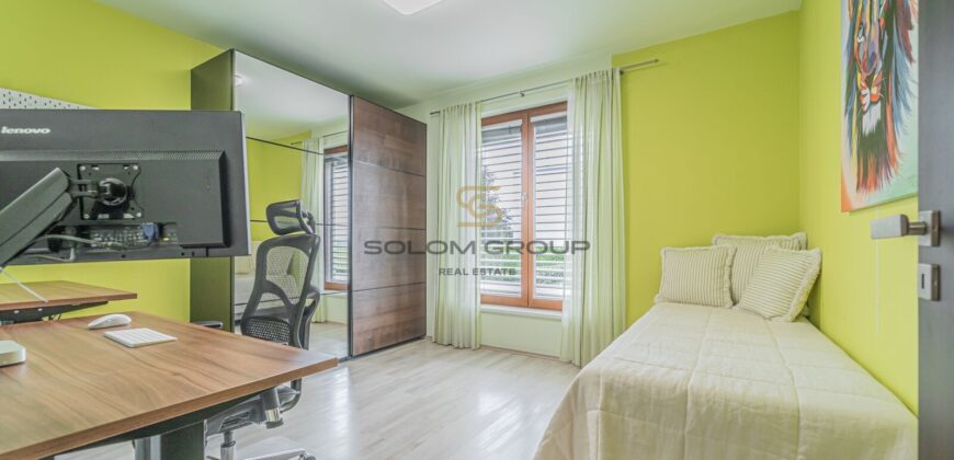 Prodej RD 4+kk, 138m²/terasa, garáž, tepel. čerpadlo, rekuperace, pozemek 415m² – Sedlec u Líbeznice