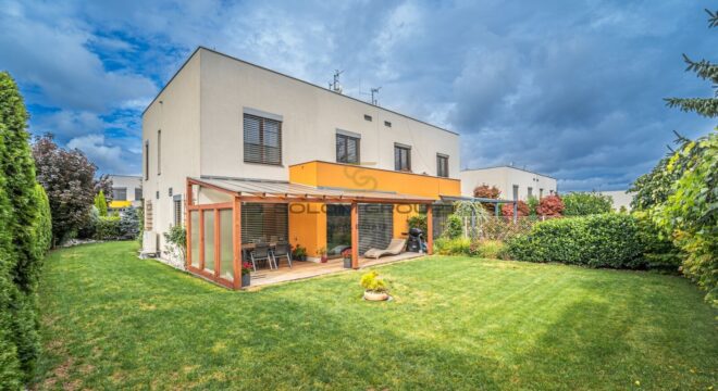 Prodej RD 4+kk, 138m² / terasa, Sedlec u Líbeznic, pozemek 415m², garáž