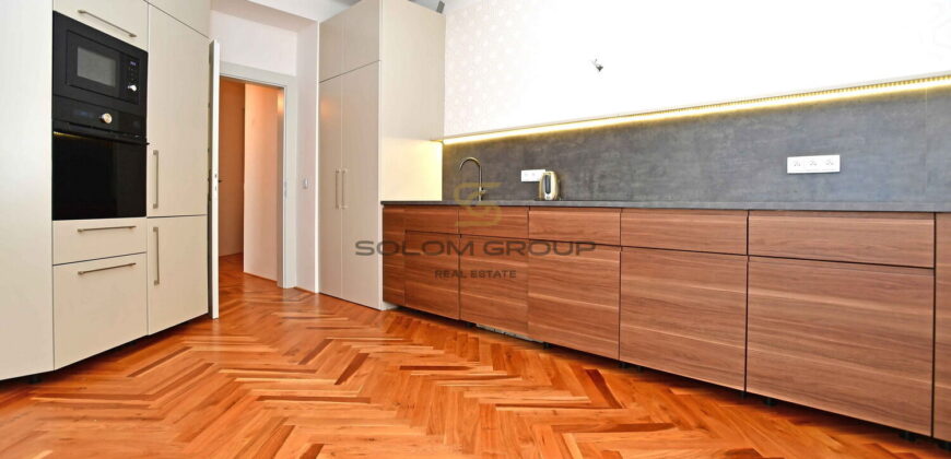 Pronájem bytu 3+kk, 77 m². Po rekonstrukci. Vinohrady