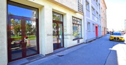 Pronájem komerčního prostoru, 65 m². Po úpravách. Výborná dopravní dostupnost. Budějovická