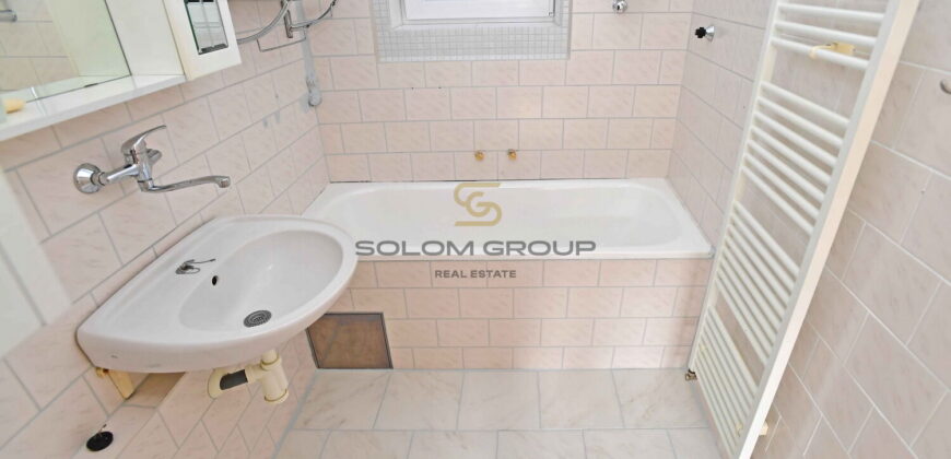 Pronájem bytu 2+kk + komora v bytě + sklep, 48 m². Po úpravách. Žižkov