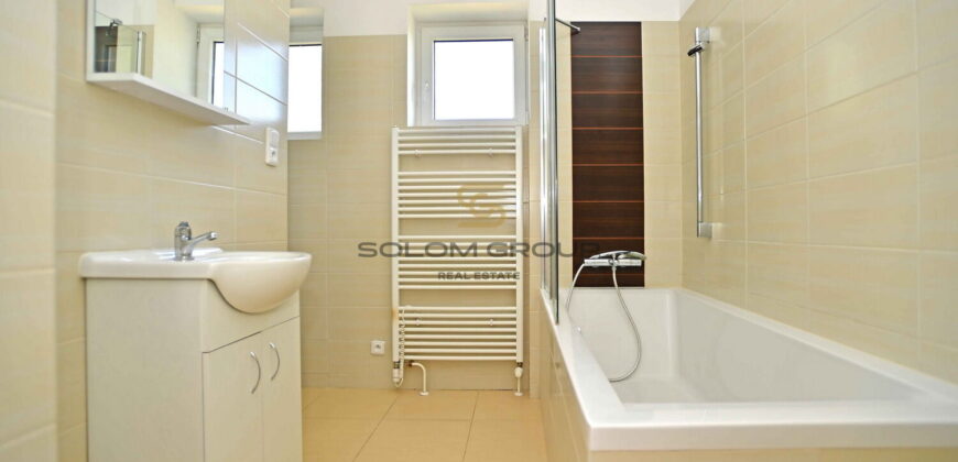 Pronájem bytu 3+kk/Terasa, 75 m², 2x parkovací stání, sklep. Po úpravách. Kunratice