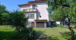 Pronájem bytu 3+kk/Terasa, 75 m², 2x parkovací stání, sklep. Po úpravách. Kunratice