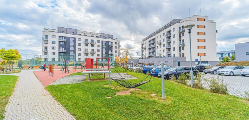 Prodej jednotky 1+kk, 42 m², Terasa, sklep, parkovací stání, Plzeň 3 – Jižní Předměstí, Novostavba