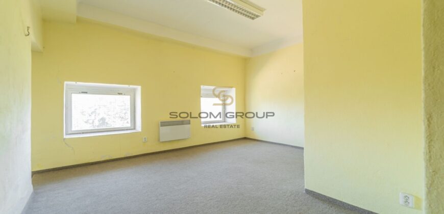 Pronájem komerčního prostoru, 130 m2, Libeň –  Dolní Břežany