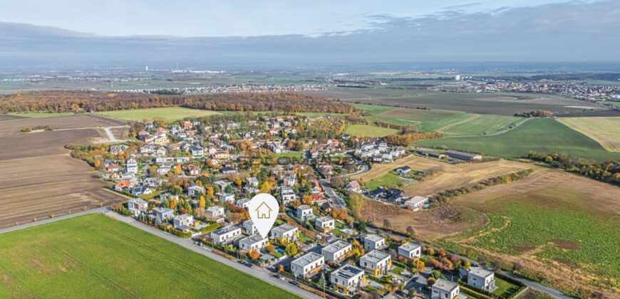 Prodej rodinného domu 5+kk, 132,7 m², Sedlec u Líbeznic, pozemek 425 m², bazén