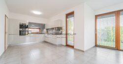 Prodej rodinného domu 5+kk, 132,7 m², Sedlec u Líbeznic, pozemek 425 m², bazén