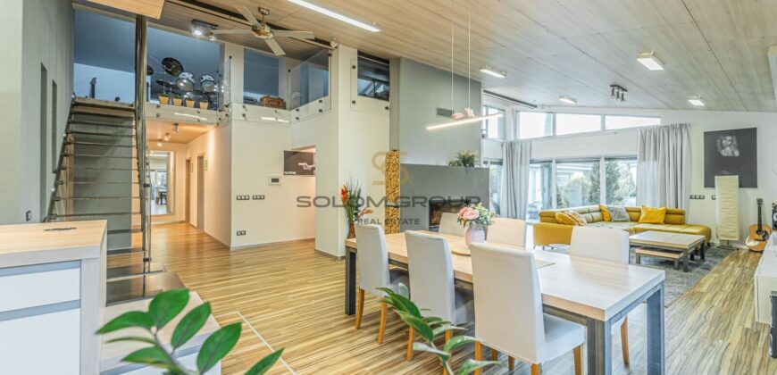 Prodej komplexu dvou rodinných domů, Rudná u Prahy