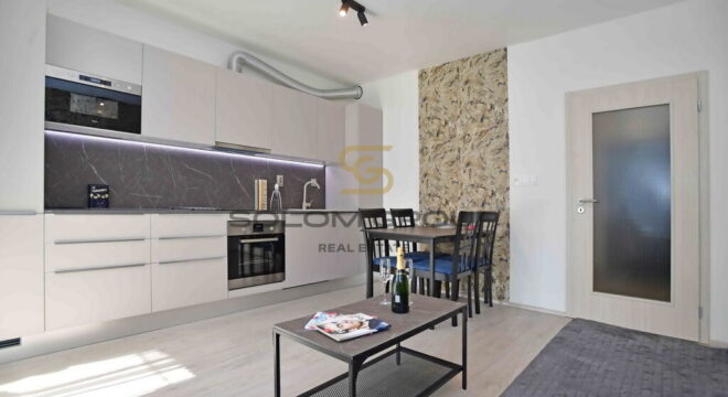 Pronájem bytu 2+kk/Balkón + velká šatna, 48 m², parkovací stání, Novostavba, Letňany