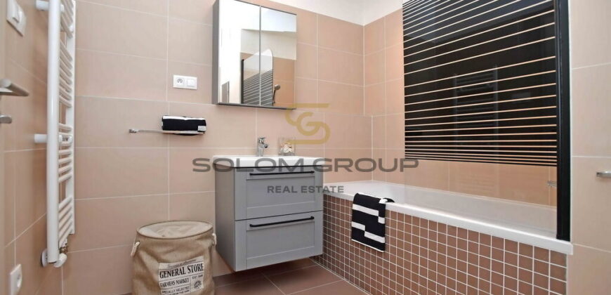 Pronájem bytu 2+kk/Balkón + velká šatna, 48 m², parkovací stání, Novostavba, Letňany