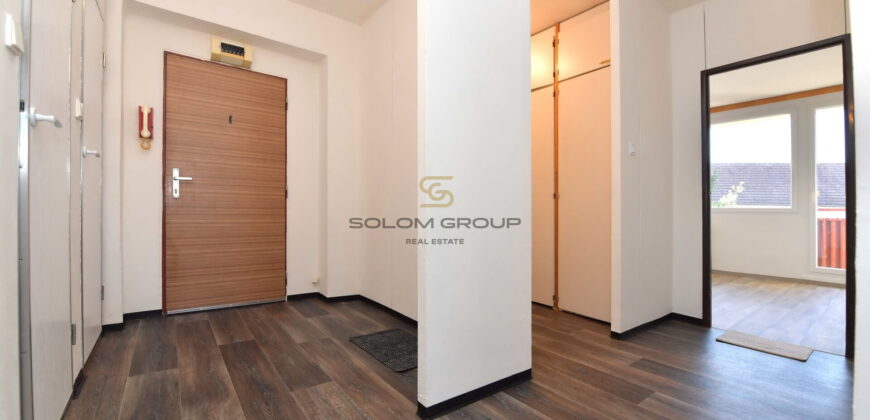 Pronájem bytu 3+1/Lodžie, 87 m² + sklep, po úpravách, Kosmonosy