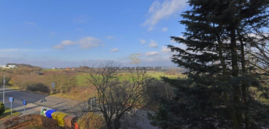 Pronájem bytu 3+1/Lodžie, 87 m² + sklep, po úpravách, Kosmonosy