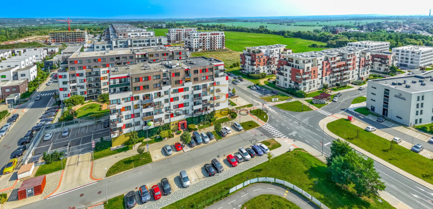 Prodej NOVÉHO bytu 2+kk/Balkon, 99,3 m² + parkovací stání + sklep, Novostavba. Praha 10