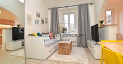 Pronájem bytu 1+kk, 25 m²,  Po úpravách, Výborná dopravní dostupnost, Smíchov