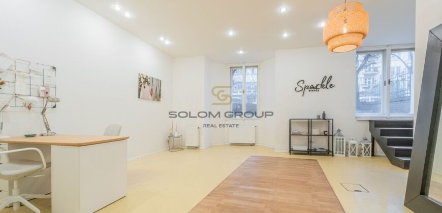 Prodej nebytového prostoru + předzahrádka, 125 m², Po úpravách, Bubeneč