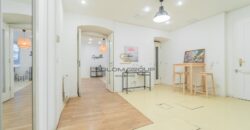 Prodej nebytového prostoru + předzahrádka, 125 m², Po úpravách, Bubeneč