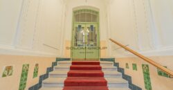 Prodej nebytového prostoru + předzahrádka, 125 m², Po úpravách, Bubeneč