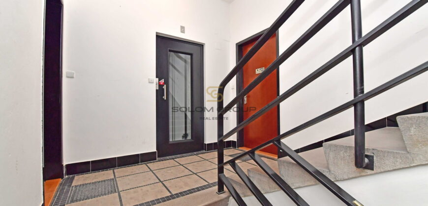 Pronájem bytu 2+1/možno jako 3+kk, 2x balkon, 2x komora v bytě, 92 m², po rekonstrukci. Vinohrady